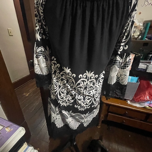 White Mark Dress Polyester Spandex Regal Print Size M - Picture 5 of 7